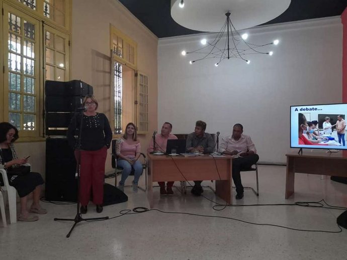 El panel Retos y perspectivas de la EIS en Cuba, organizado por la Socumes