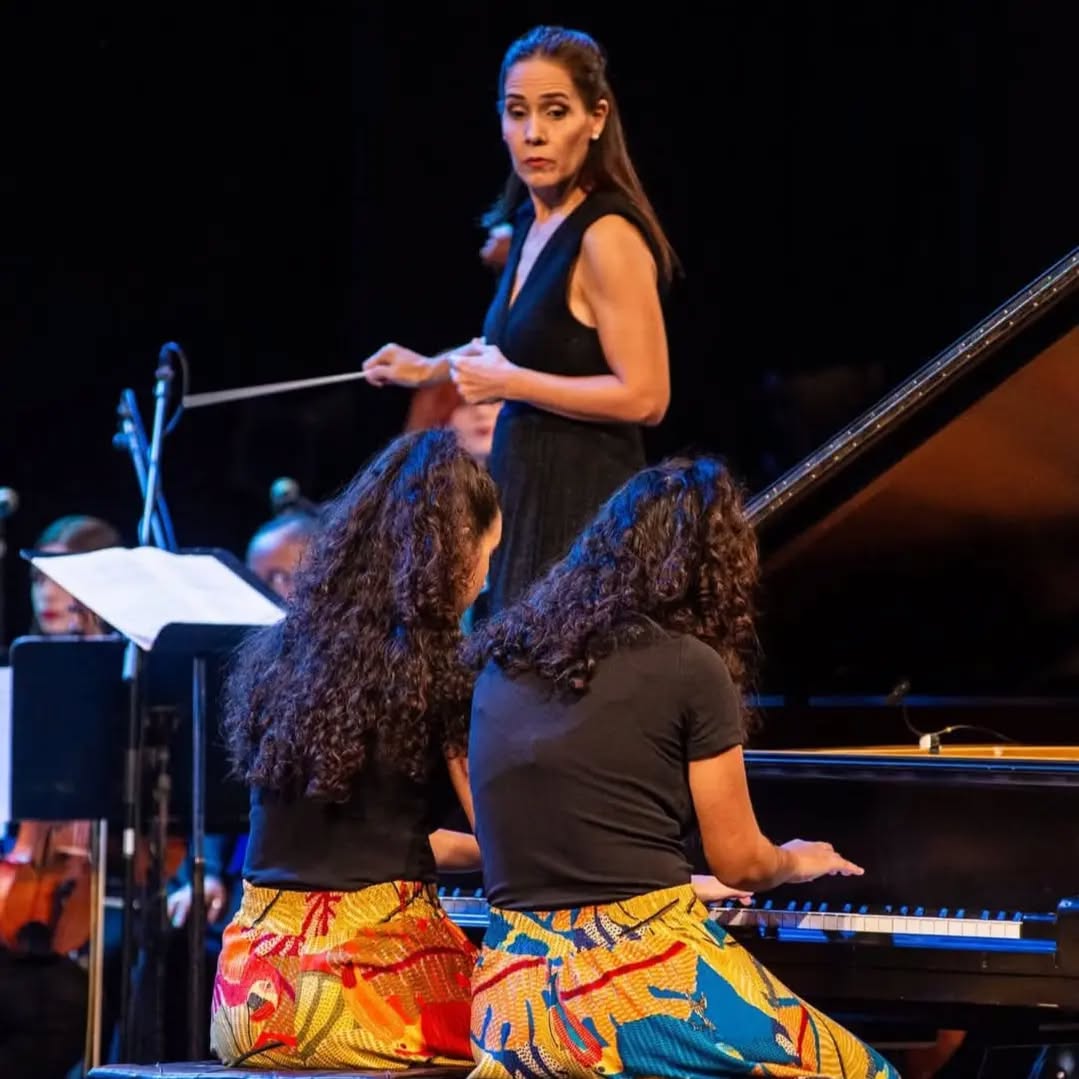 Daiana García Siverio con sus hijas Adriana y Andrea