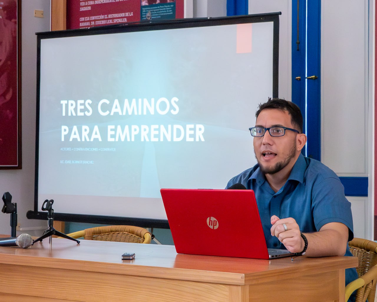 el abogado Idael Bornot Sánches, Talleres Red Emprendedoras 5