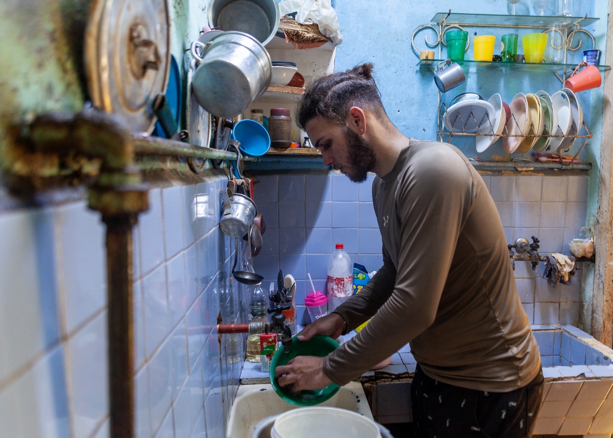 Hombres participan en los cuidados