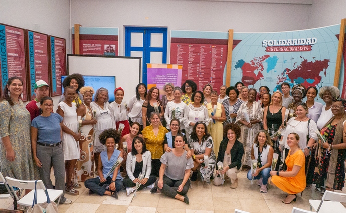 Proyecto de formación de mujeres emprendedoras