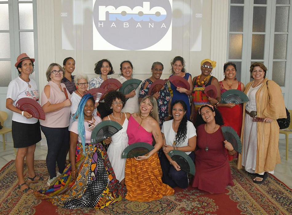 Mujeres escritoras y promotoras culturales