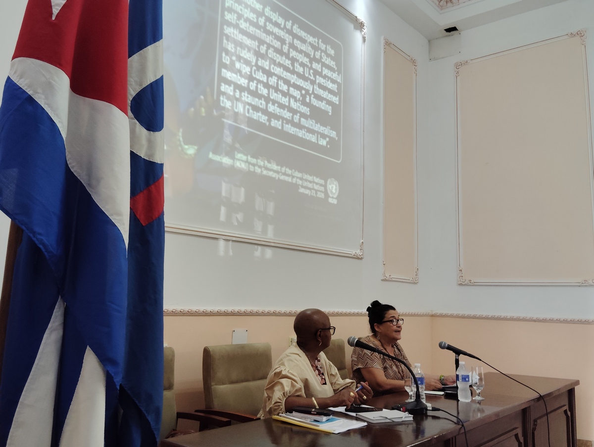 Denuncian bloqueo a Cuba
