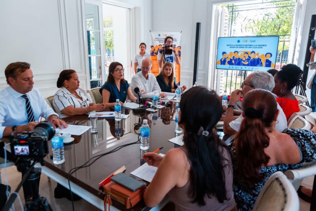 Paula Narváez, directora regional del Unfpa para América Latina y el Caribe, sostuvo que la violencia de género es una realidad que sigue golpeando a millones de mujeres, jóvenes y niñas en el mundo. 