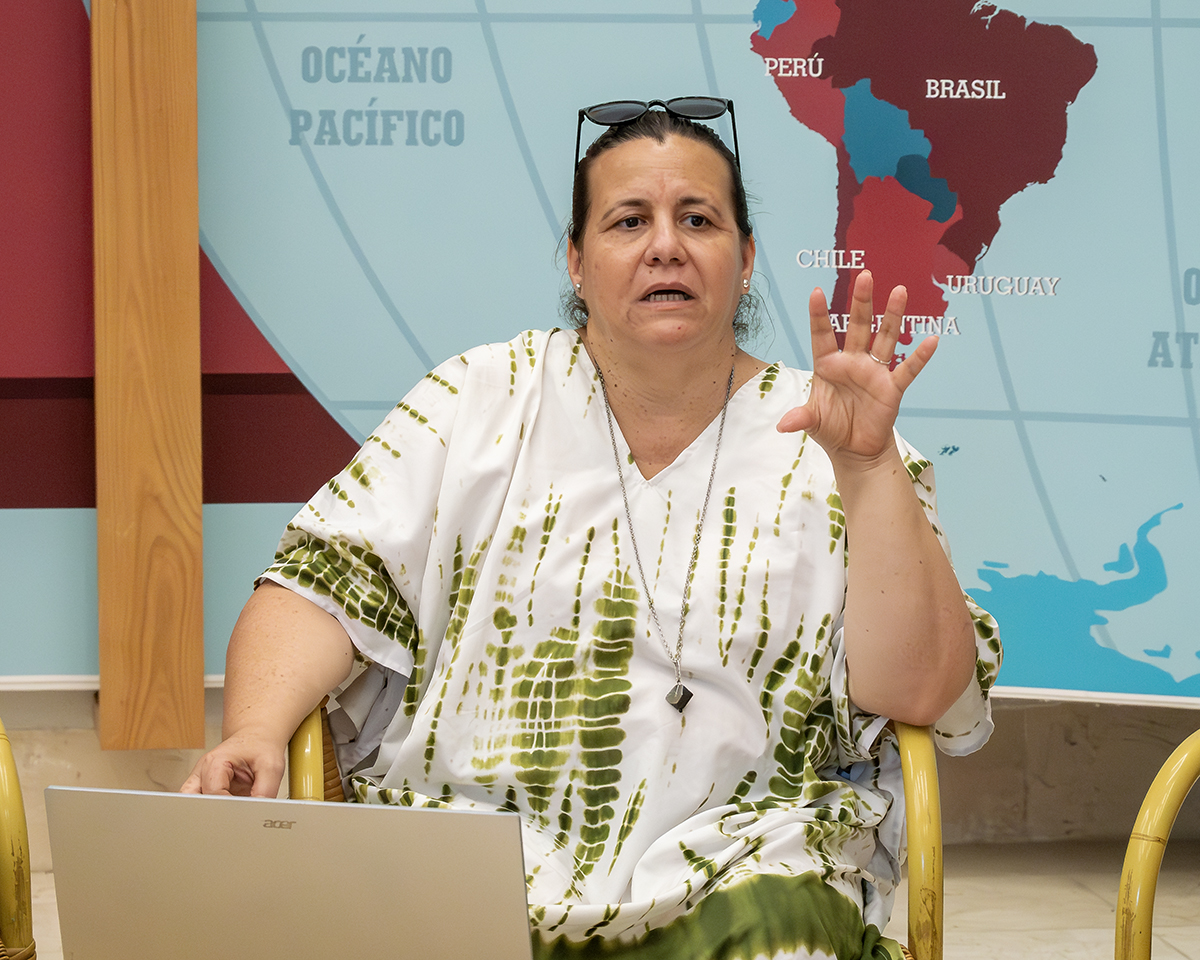 La periodista Dixie Edith Trinquete