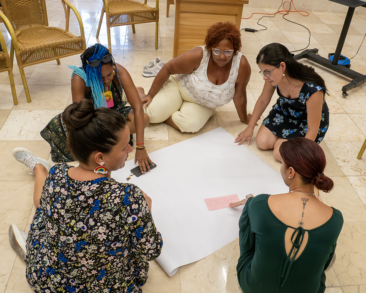 Taller con mujeres emprendedoras sobre violencia de género