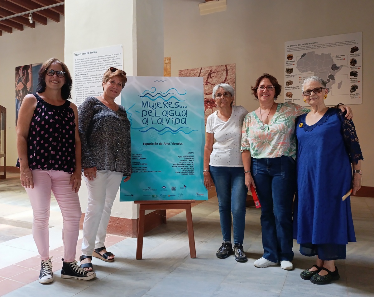 Exposición Mujeres del agua a la vida 
