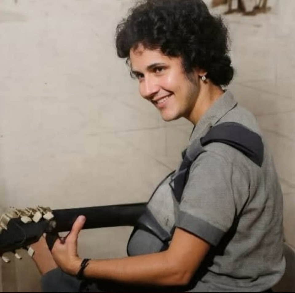 Carolina de la Torre se licenció en Psicología en la Universidad de La Habana en 1971 y obtuvo el doctorado en la Universidad Estatal Lomonósov, de Moscú, en 1982. 