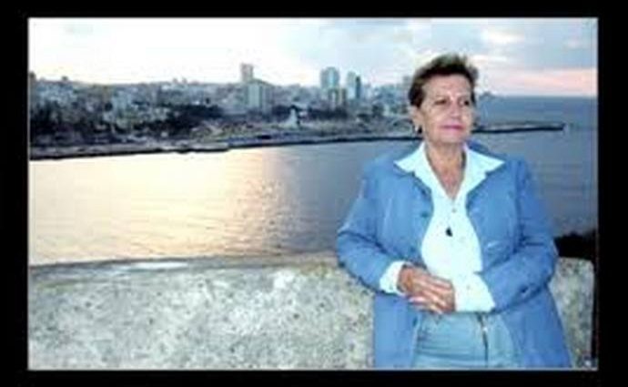 Mercedes Santos Moray