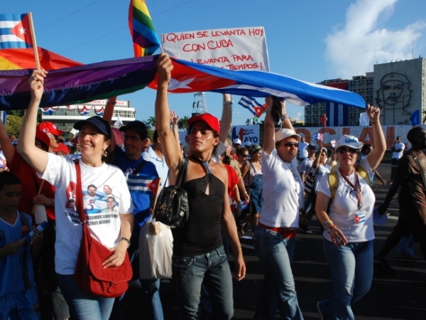 Activistas por la diversidad sexual han desfilado varias veces el 1ro de Mayo, Día Internacional de los trabajadores, defendiendo su derecho al empleo en condiciones de igualdad.