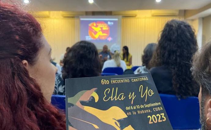 Encuentro de mujeres cantautoras