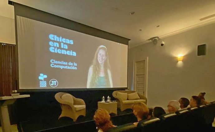 Proyecto Chicas en la ciencia