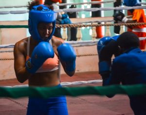 Mujeres cubanas boxeadoras