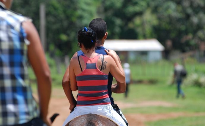 Violencia contra las mujeres