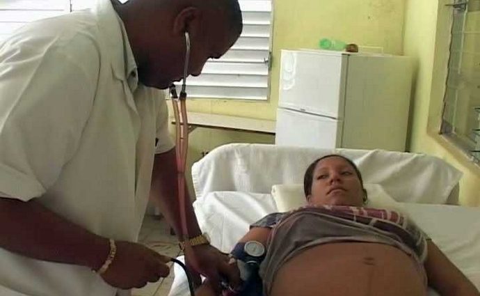 mortalidad materna. Mujeres cubanas