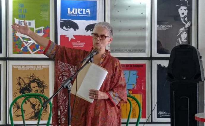 Proyecto Palomas, Lizette Vila