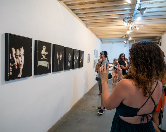 Exposición colectiva Puertas al ingenio