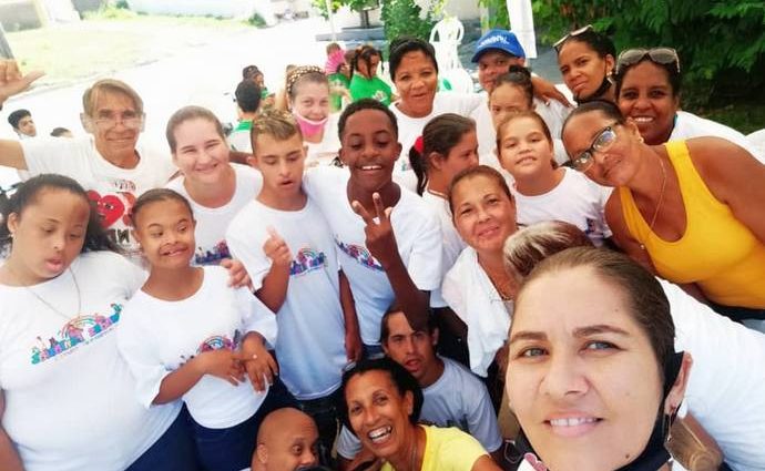 inclusión social: Proyecto Necesitamos de tu sonrisa