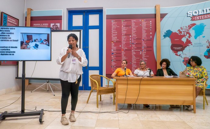 Proyecto de formación de mujeres emprendedoras