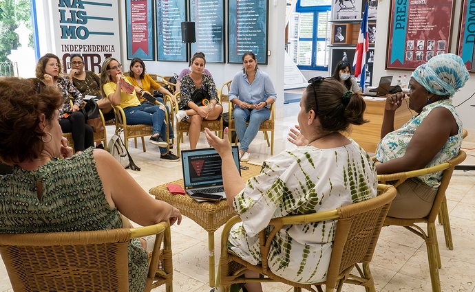 Taller con emprendedoras sobre violencia de género