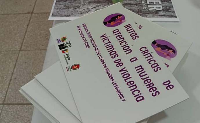 El texto “Rutas críticas de atención a mujeres víctimas de violencia. Manual para activistas de la Red Nacional de Mujeres Lesbianas y Bisexuales de Cuba” se presentó como parte de las novedades de la Editorial de la Mujer en la 34 Feria Internacional del Libro de La Habana.