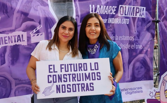 Olimpia Coral y Edith Contla, cofundadora de Aurachat.Ai.