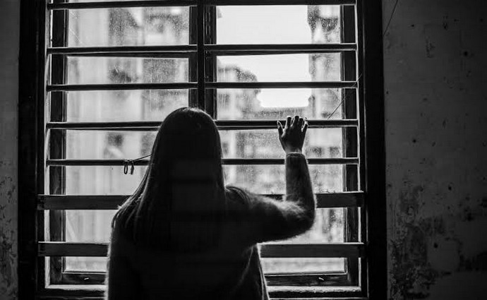 El 89,7 por ciento de los asesinatos de mujeres por razones de género en 2025 ocurrieron en el hogar de las víctimas, según datos oficiales.
